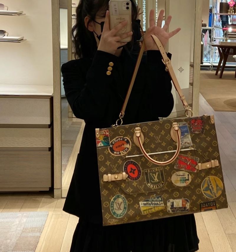 LV Shopping Bags